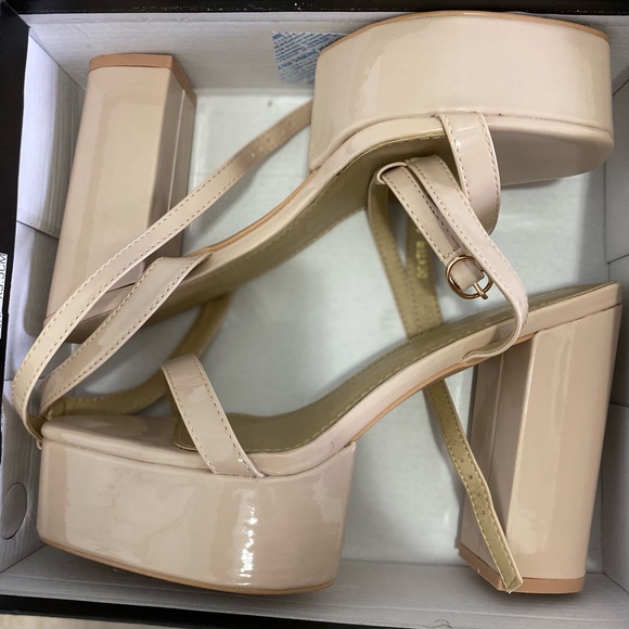 Nude wrap around ankle heels - Picture 3 of 5